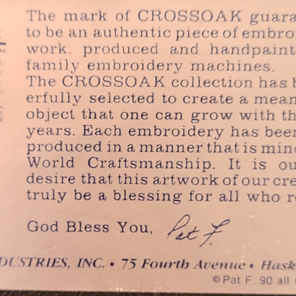 VTG CROSSOAK IND AUTHENTIC PC OF EMBROIDERED ARTWORK "FRIENDSHIP-LOVE-LOYAL" - Picture 3 of 3